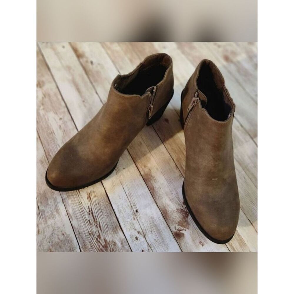 Arizona Women's Taupe faux leather Ankle Booties with Side Zip & block heel.